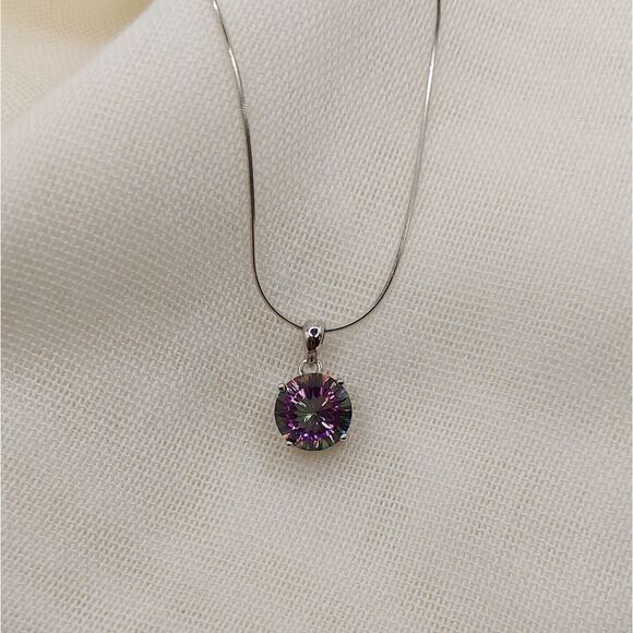 4.8 Carat Mystic Quartz Rainbow S925 Sterling Silver Pendant and Necklace - Picture 5 of 13